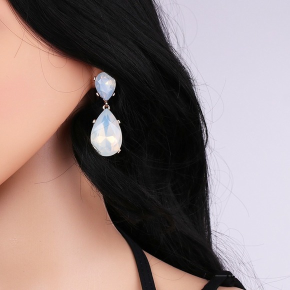 Last 1! Crystal Water Drop Earrings - Picture 3 of 3